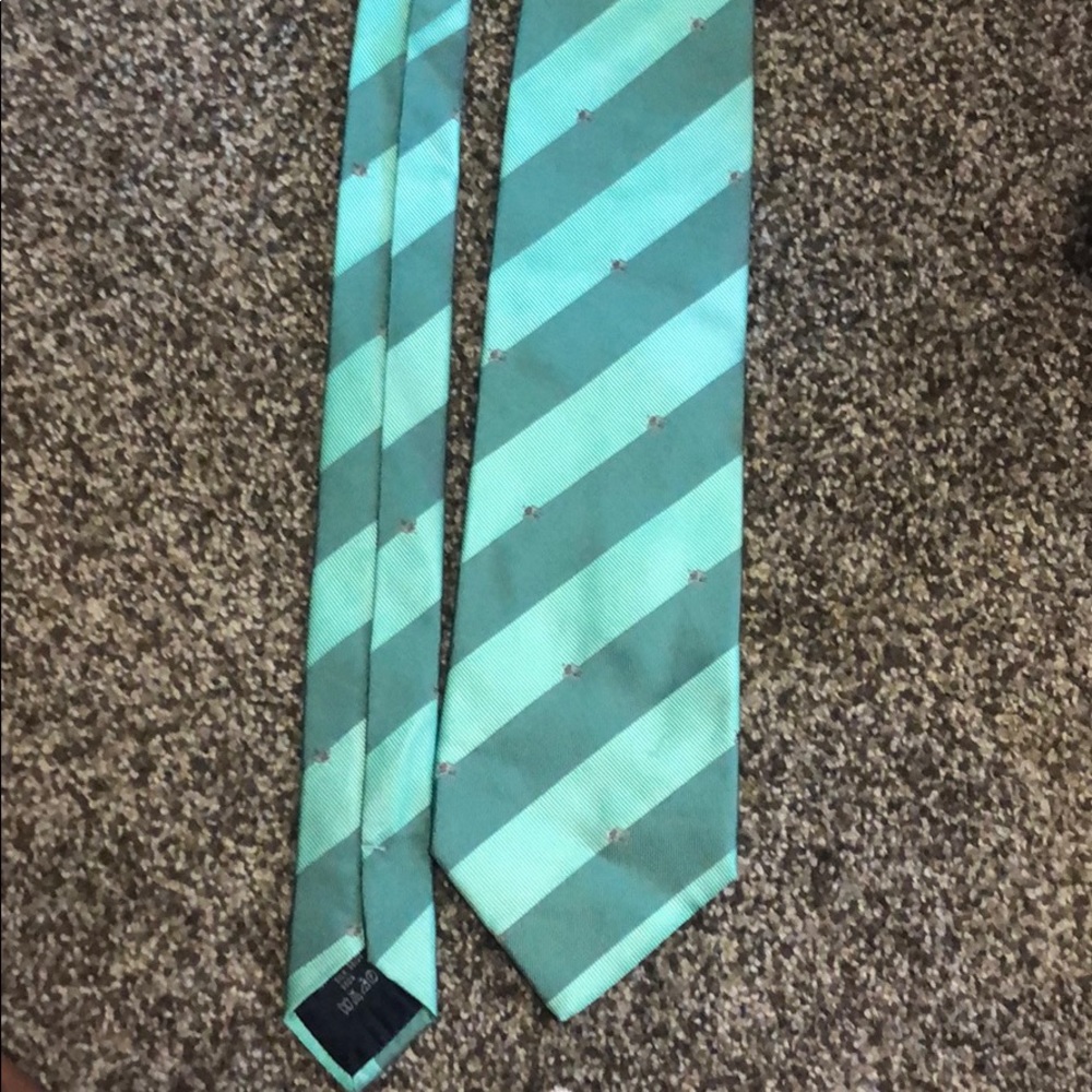 Aqua Burberry tie EUC